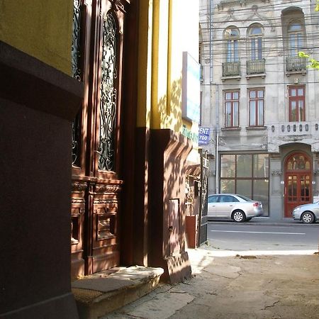 Kretan Hostel Bucharest Luaran gambar