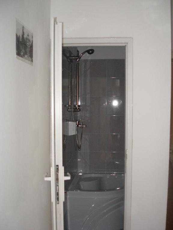 Kretan Hostel Bucharest Bilik gambar