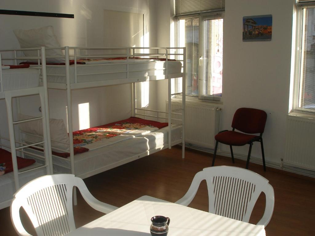 Kretan Hostel Bucharest Bilik gambar