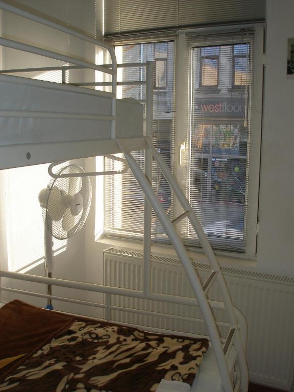 Kretan Hostel Bucharest Luaran gambar